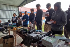 Talking-about-Research-Equipment-during-Wildlife-Research-Technique-Training